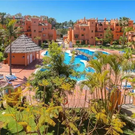 Lägenhet Marbella I Beachside And Extra Spacious, Next To Marriott Playa Andaluza, Private Heated Jacuzzi, 6 Swimming Pools, Gym, Padel & Tennis *