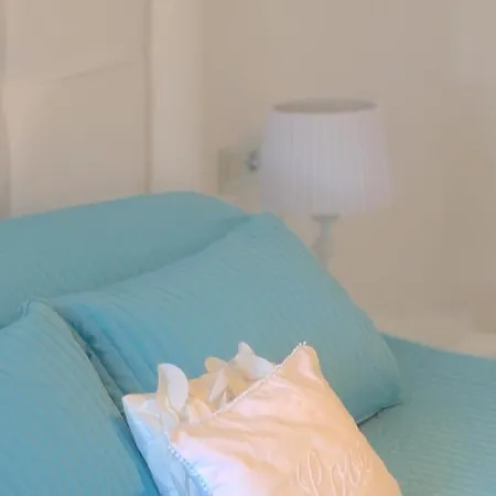 Marbella I Beachside And Extra Spacious, Next To Marriott Playa Andaluza, Private Heated Jacuzzi, 6 Swimming Pools, Gym, Padel & Tennis Lägenhet Estepona