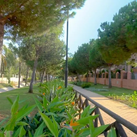 Lägenhet Marbella I Beachside And Extra Spacious, Next To Marriott Playa Andaluza, Private Heated Jacuzzi, 6 Swimming Pools, Gym, Padel & Tennis